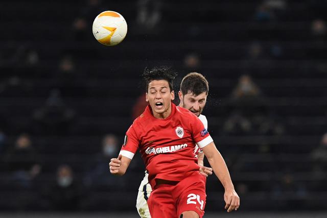 布朗41分广厦胜辽宁 于德豪16分山东胜同曦