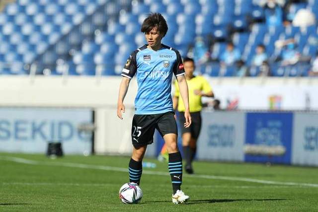 萨林杰23+20北控遭山东逆转 状元谢智杰17分